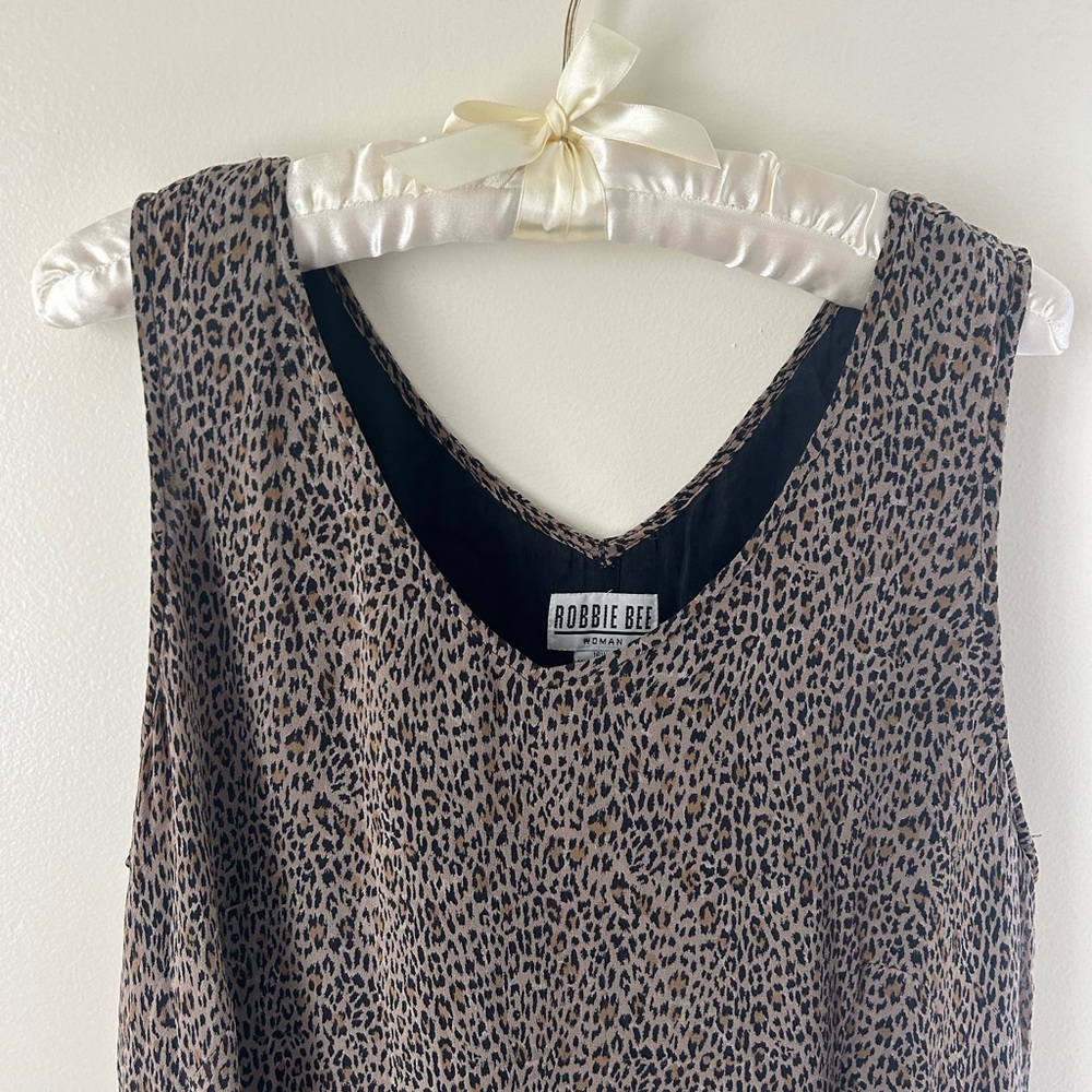 Robbie Bee 100% Silk Dress - Picture 3 of 3
